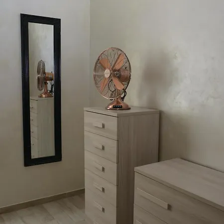 Locazione Turistica Di Carlo Laurini Apartment
